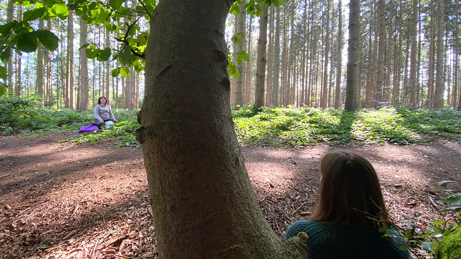 INDIGENES YOGA - Waldbadezeit